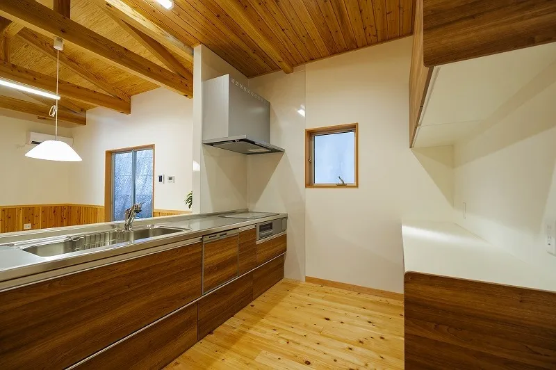 Y様邸 木の匂いが心地よいシンプルハウス