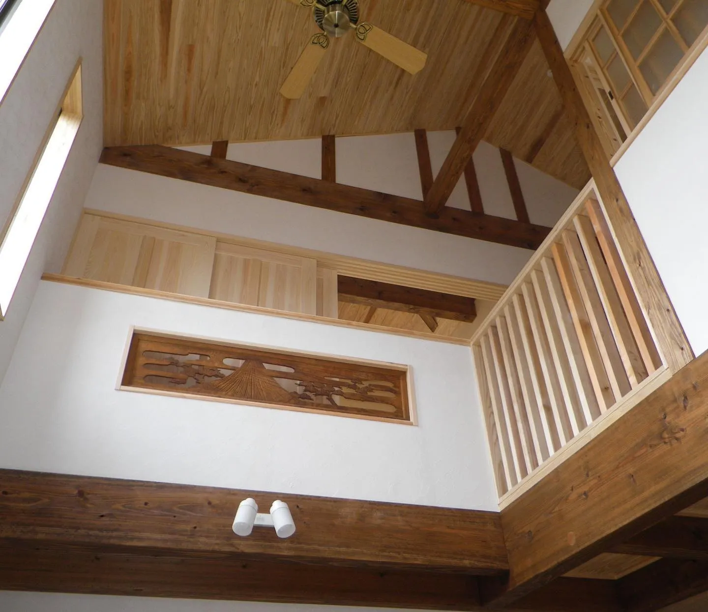 【愛媛・注文住宅】2階下から見たところ‼️施工事例🏡👍