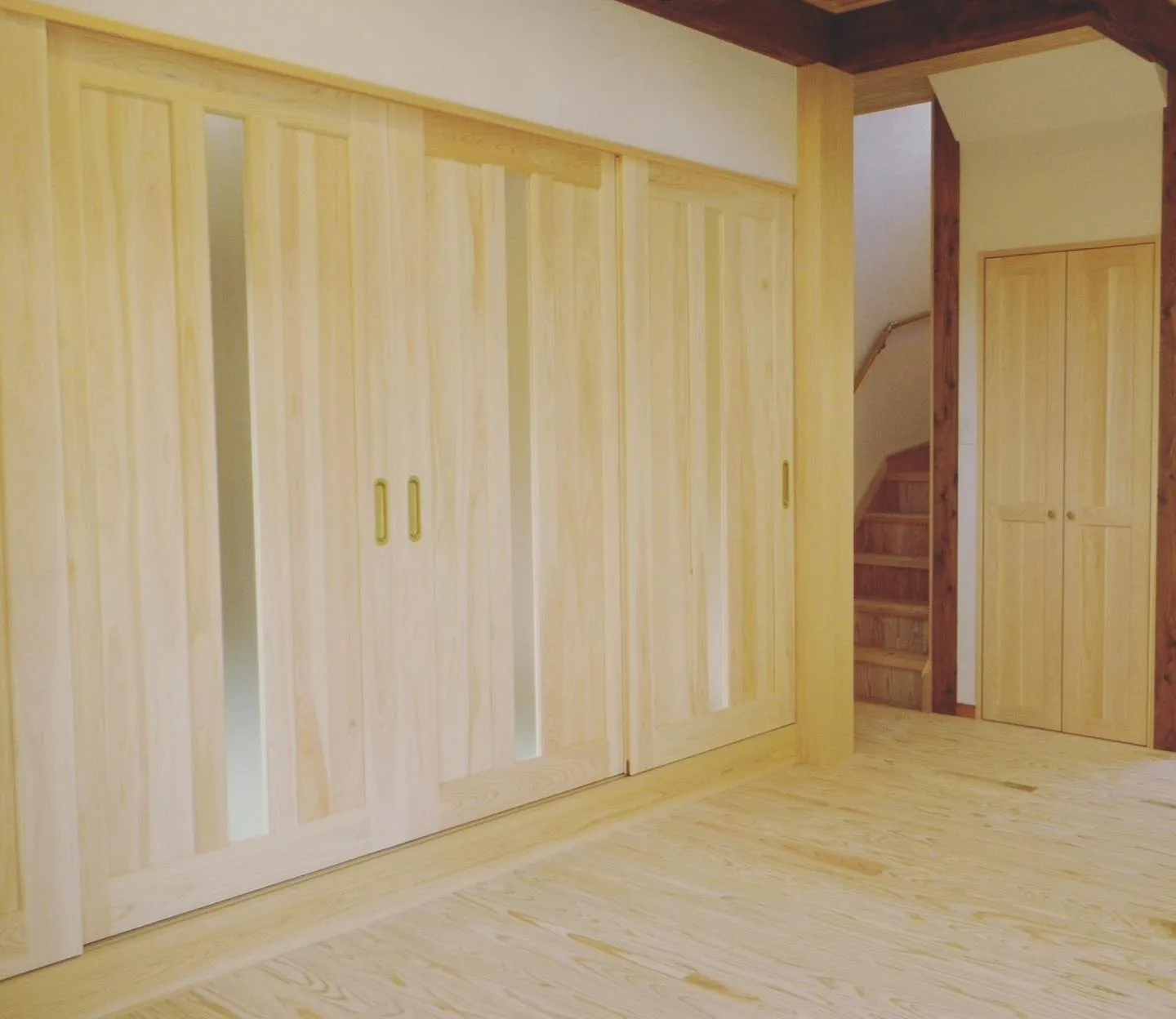 【愛媛・注文住宅】無垢の建具👍😁施工事例🏡‼️