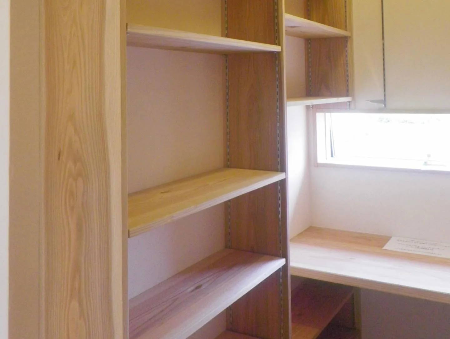 【愛媛注文住宅】収納棚・書棚🏡‼️