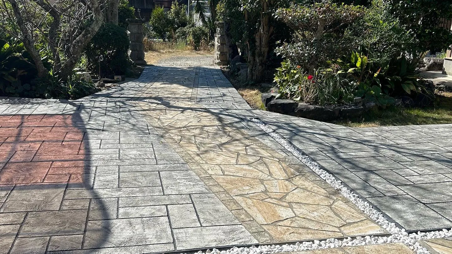 【宇和島注文住宅】エクステリア　アプローチ👍❣️施工工事が完...