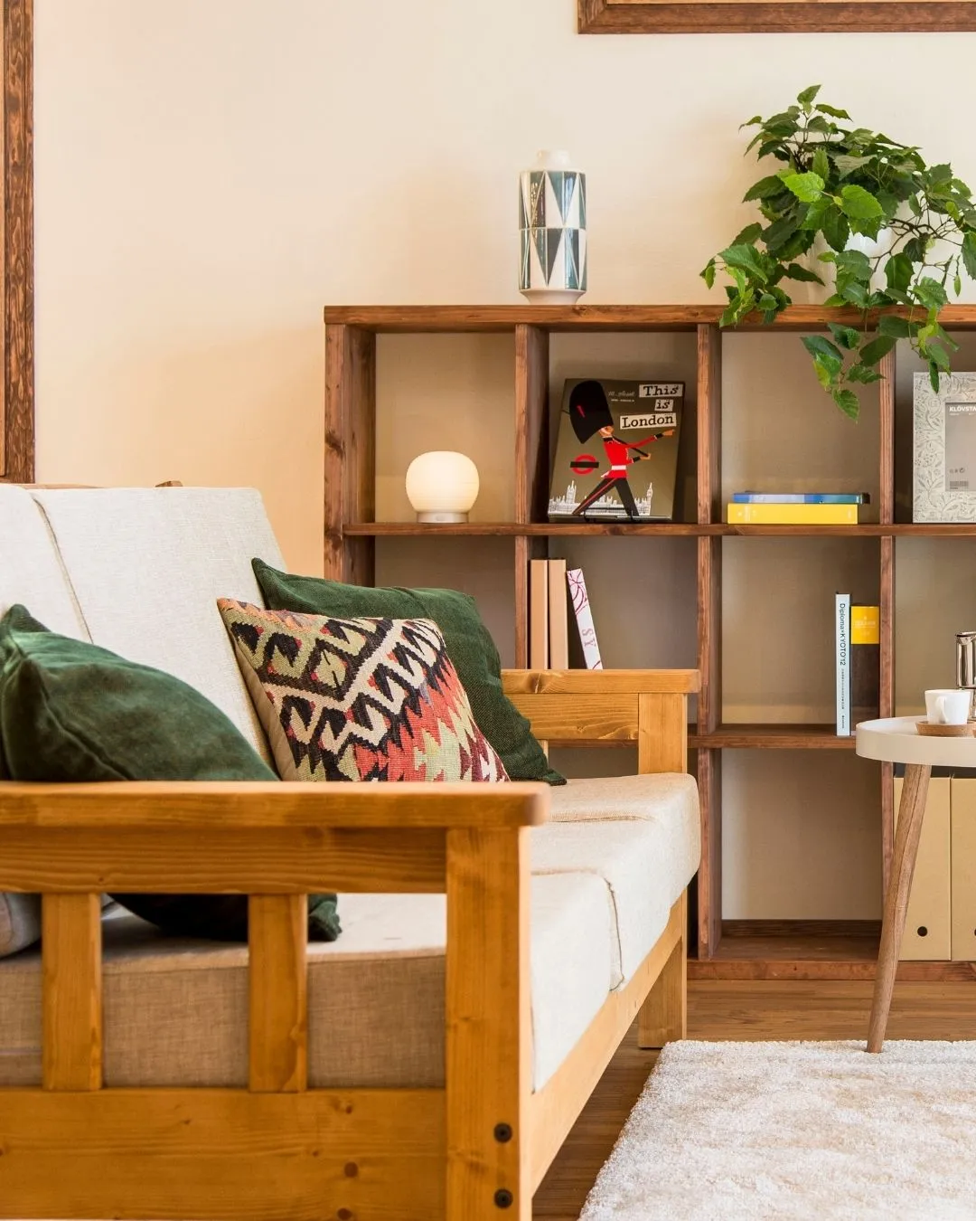 ＼グリーンが似合う、やさしい暮らし🌿🛋／