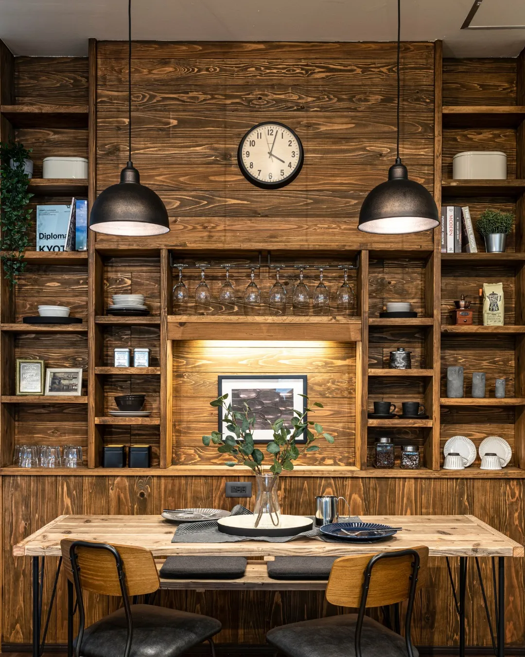 🕰 時計のある風景、ヴィンテージの静けさ。