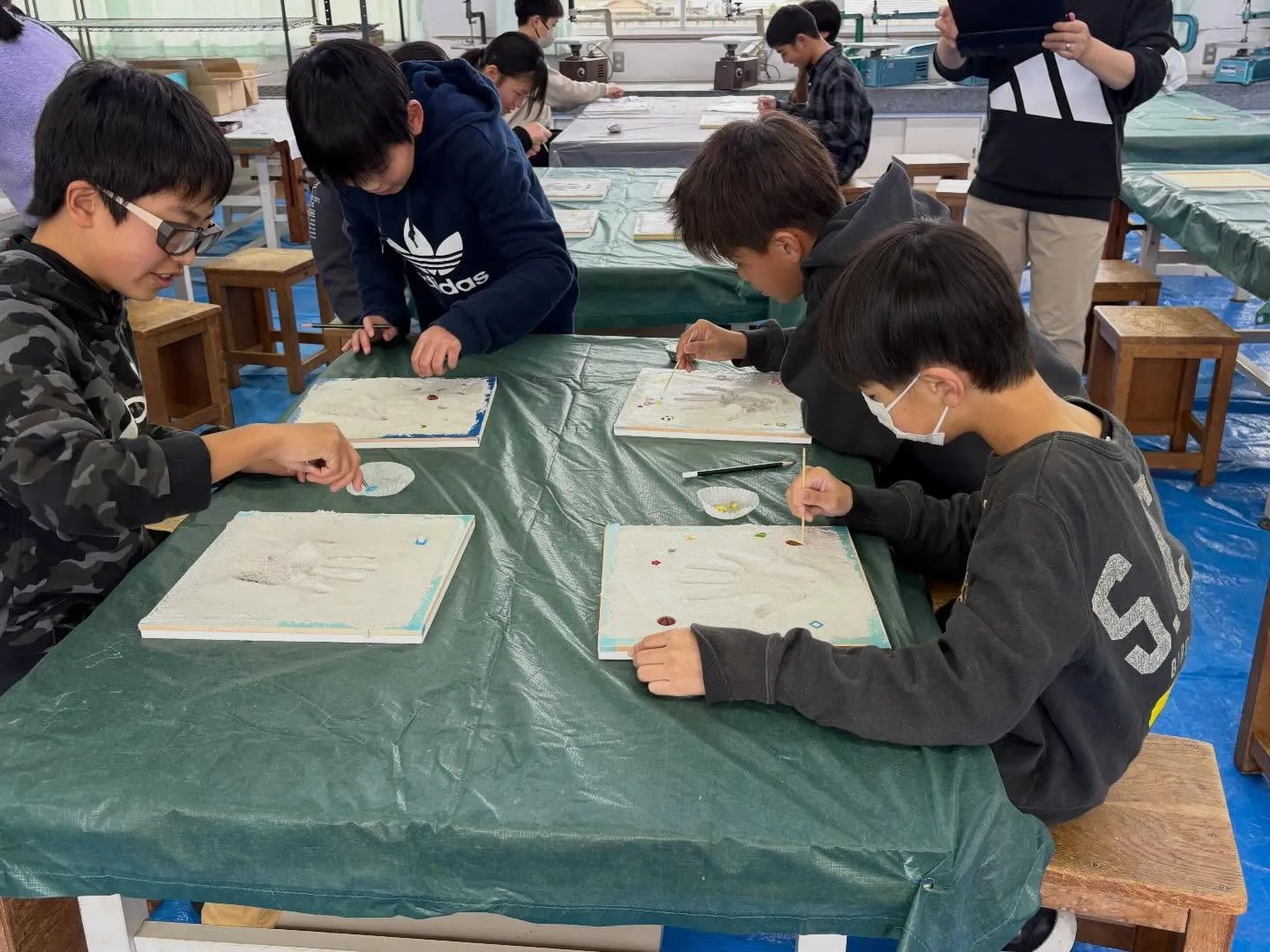 本日、**宇和島市にある岩松小学校**にて、第4回目となる卒...